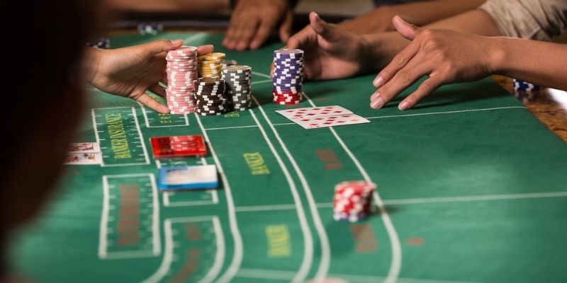Kinh nghiệm áp dụng Baccarat có bảo hiểm không?